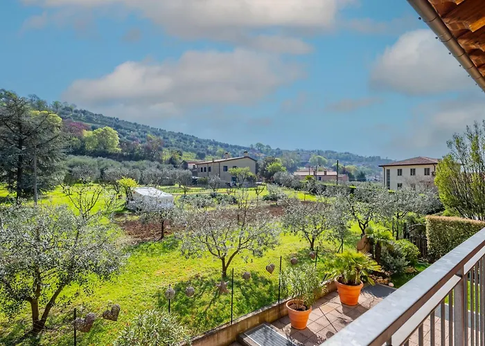 Into The Green! Arqua Petrarca Flat & Garage